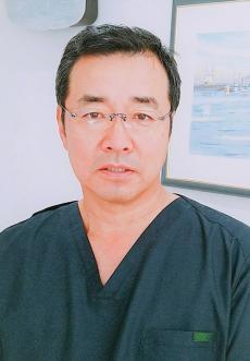 山本歯科医院　山本先生