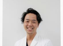 実績ある歯科医師がインプラント治療を行います